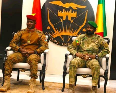mali-burkina1 L'Alliance des États du Sahel tiendra son premier sommet le 6 juillet à Niamey