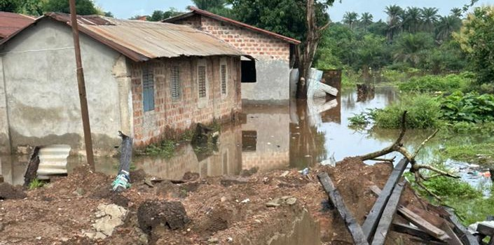 image-74 Inondations à Boké : 4 familles du quartier Lambanyi contraintes de fuir leurs maisons