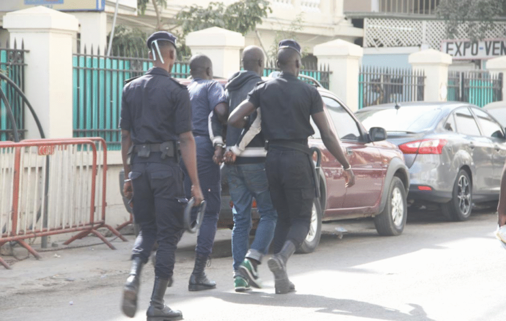 image-75-1024x650 Dakar : un chauffeur de l’Ambassade de Guinée au Sénégal arrêté pour...