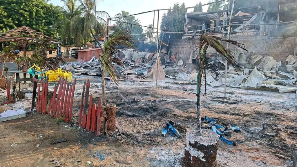 image-14-1024x576 Incendie à la plage de Rogbané (Conakry) : un mort et d’énormes dégâts matériels