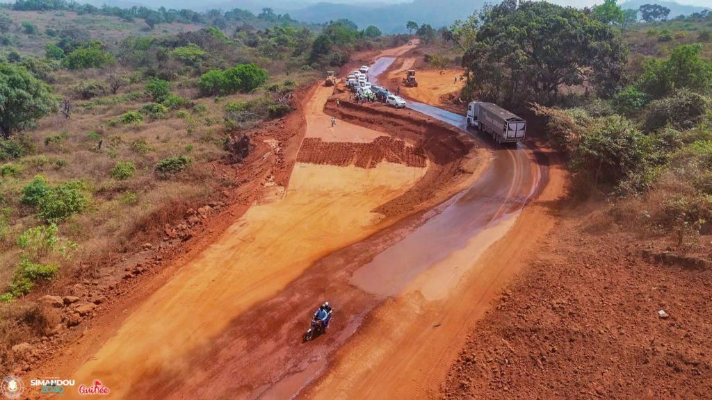 image-109-1024x576 Le ministre des Infrastructures en visite de terrain : 1ère étape sur l’axe Mamou-Labé