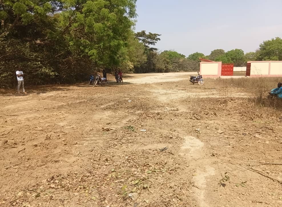 route-stade-poredaka Mamou : 2 routes de 8 mètres de large pour désenclaver le stade de Porédaka