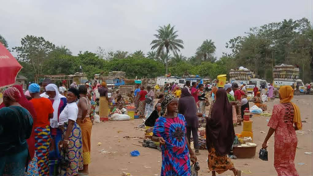 image-170 Dubréka : une descente de la gendarmerie crée la panique au marché de Ouassou