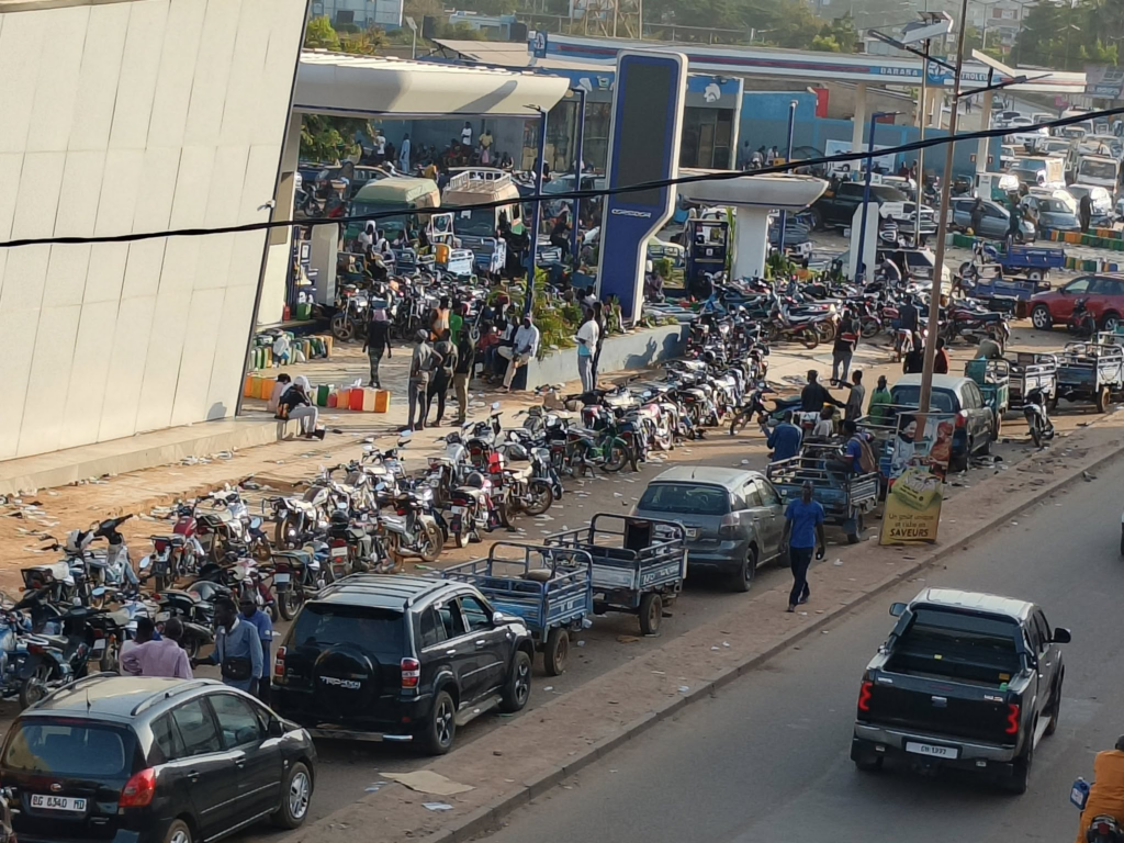 image-12-1024x768 Le Mali à genoux : Comment le JNIM a fait du carburant une arme de guerre économique (1/2)