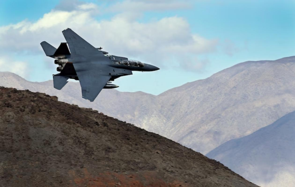 image-17-1024x650 L'Iran et les États-Unis s’activent pour retrouver un aviateur américain