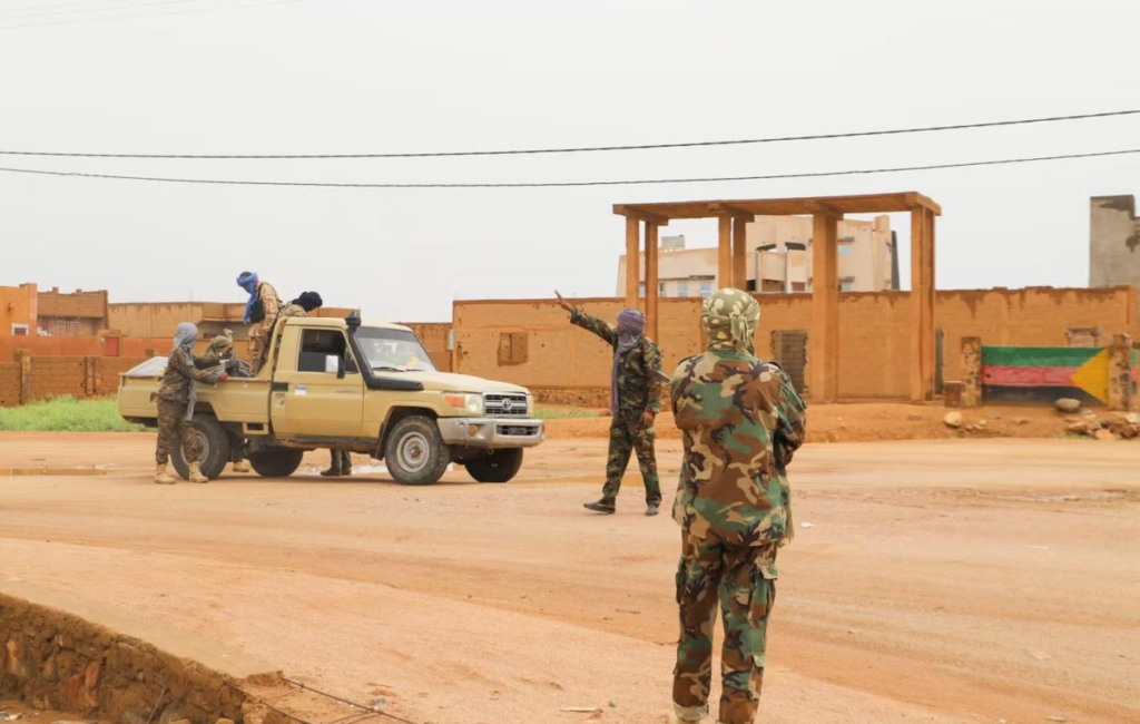 image-184-1024x650 Mali : l'armée abandonne des positions dans la région de Gao (nord)