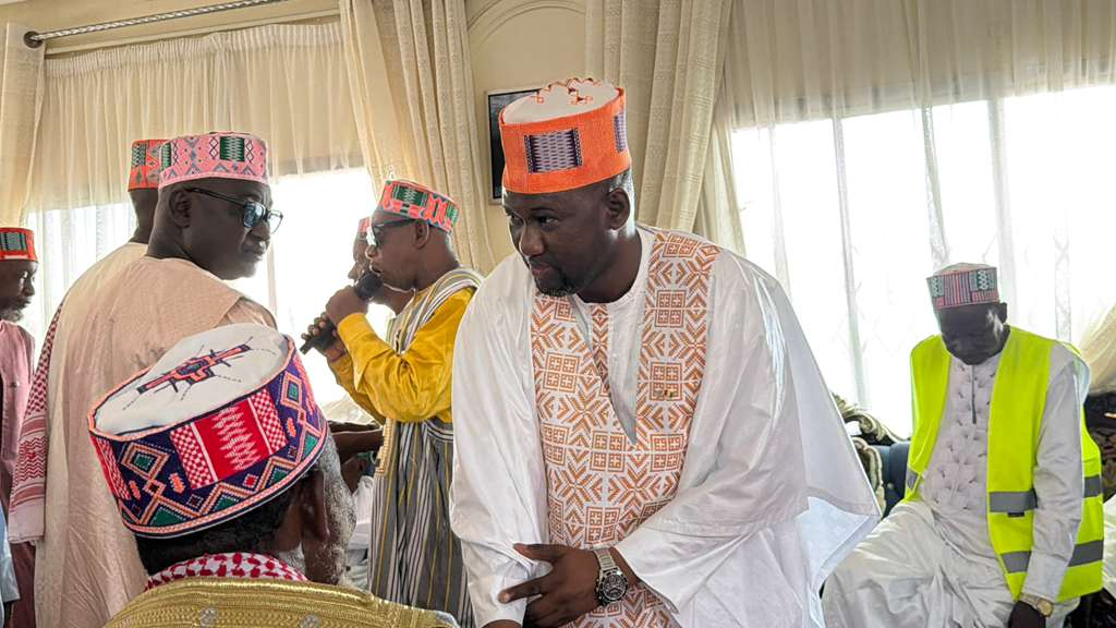 image-69 Obsèques d’Elhadj Guelguédji Barry à Mamou : le Président de GUICA, Mamadou Saliou Diallo, a représenté la diaspora guinéenne de New York