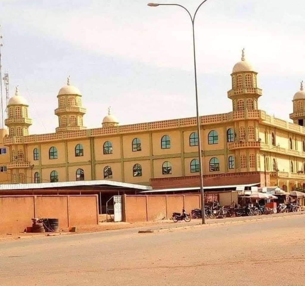 image-183 Ouaga (Burkina Faso) : la grande mosquée Sunnite fermée jusqu’à nouvel ordre