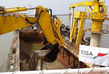 image-40 Bauxite : la Guinée et EGA annoncent un accord à l'amiable