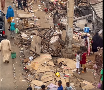 image-59 Conakry : bulldozers et forces de l’ordre à l’assaut du marché de Lansanaya Barrage