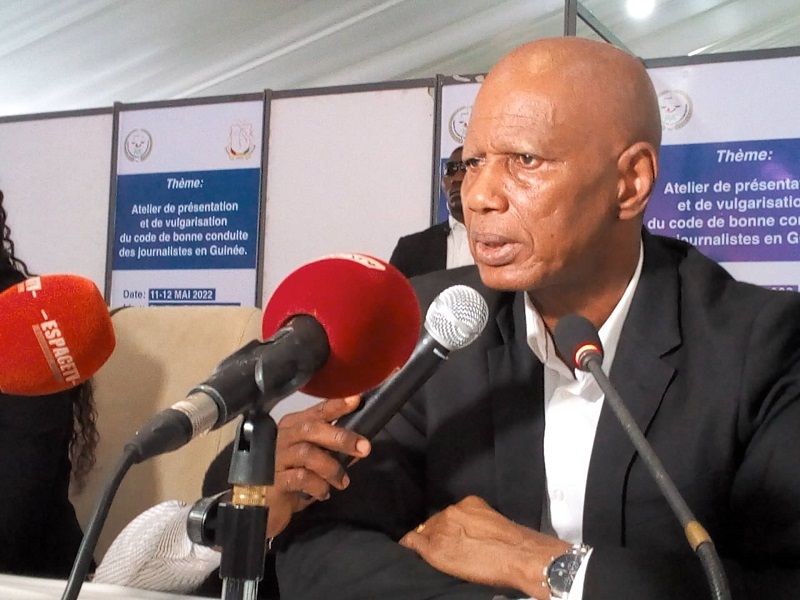 image-100 Guinée : la HAC lève la suspension de 3 journalistes et de 2 médias