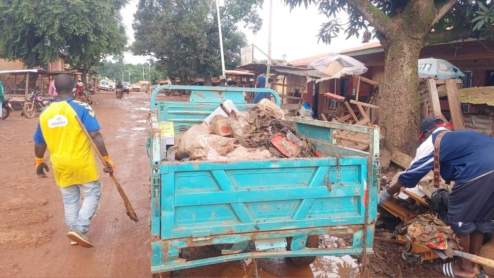 image-128 Porédaka (Mamou) : le marché au cœur d’une mobilisation citoyenne pour la salubrité