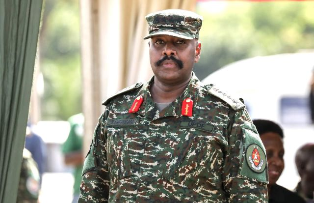 image-137 Ouganda : au nom du père, le fils sera-t-il président « par la grâce de Dieu » ?