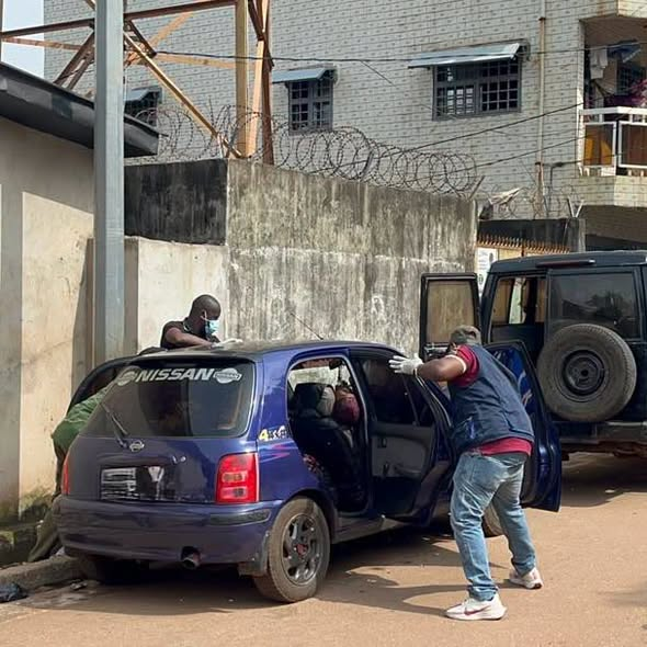 image-27 Conakry : un mécanicien et une dame découverts morts dans un véhicule